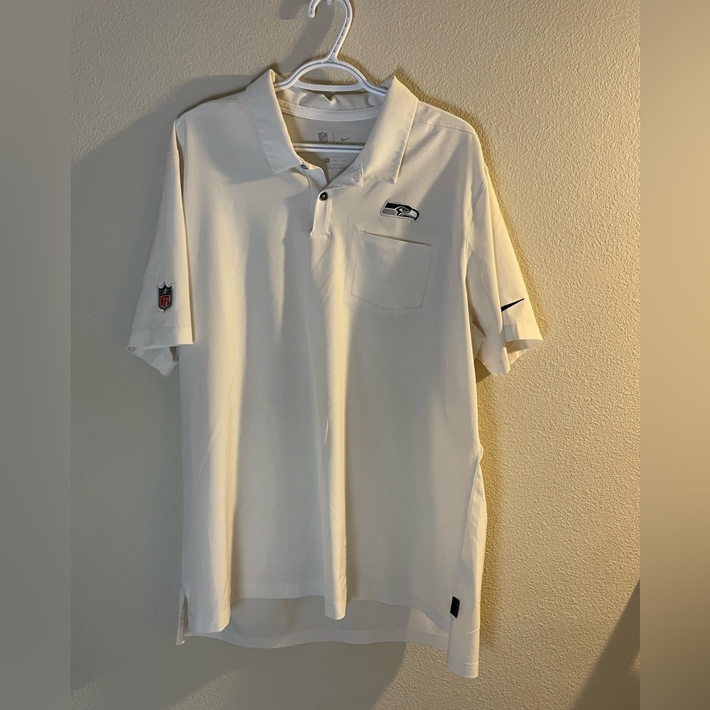 Seahawks Nike Sport Jacket (Short Sleeve)